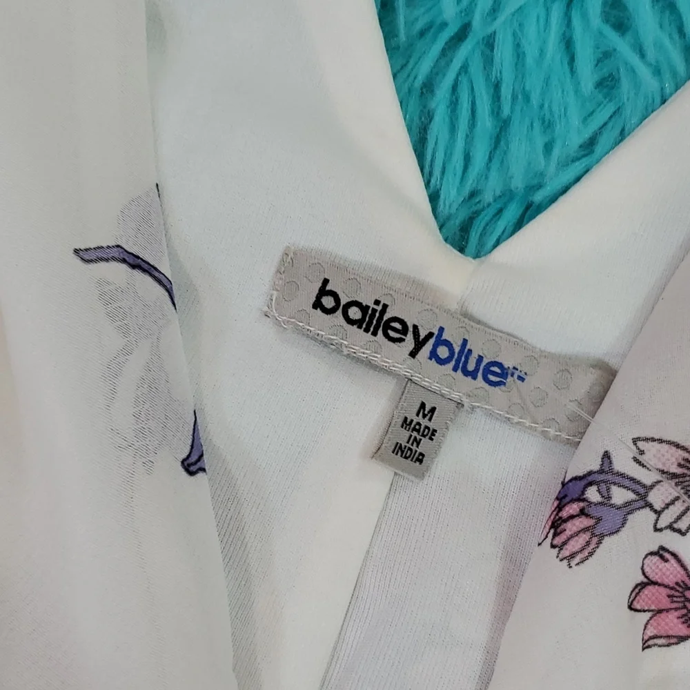 Bailey Blue Floral Romper - Picture 2 of 4